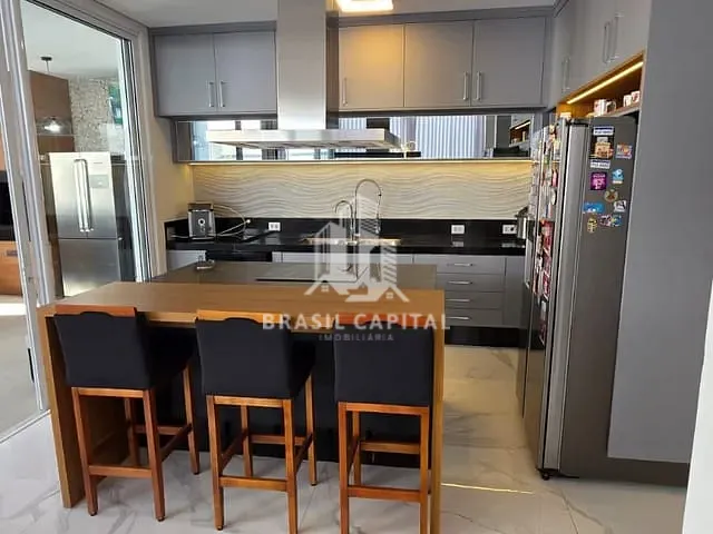 Casa 6 quartos e 5 banheiros, à venda, no bairro Ibiti Royal Park em Sorocaba