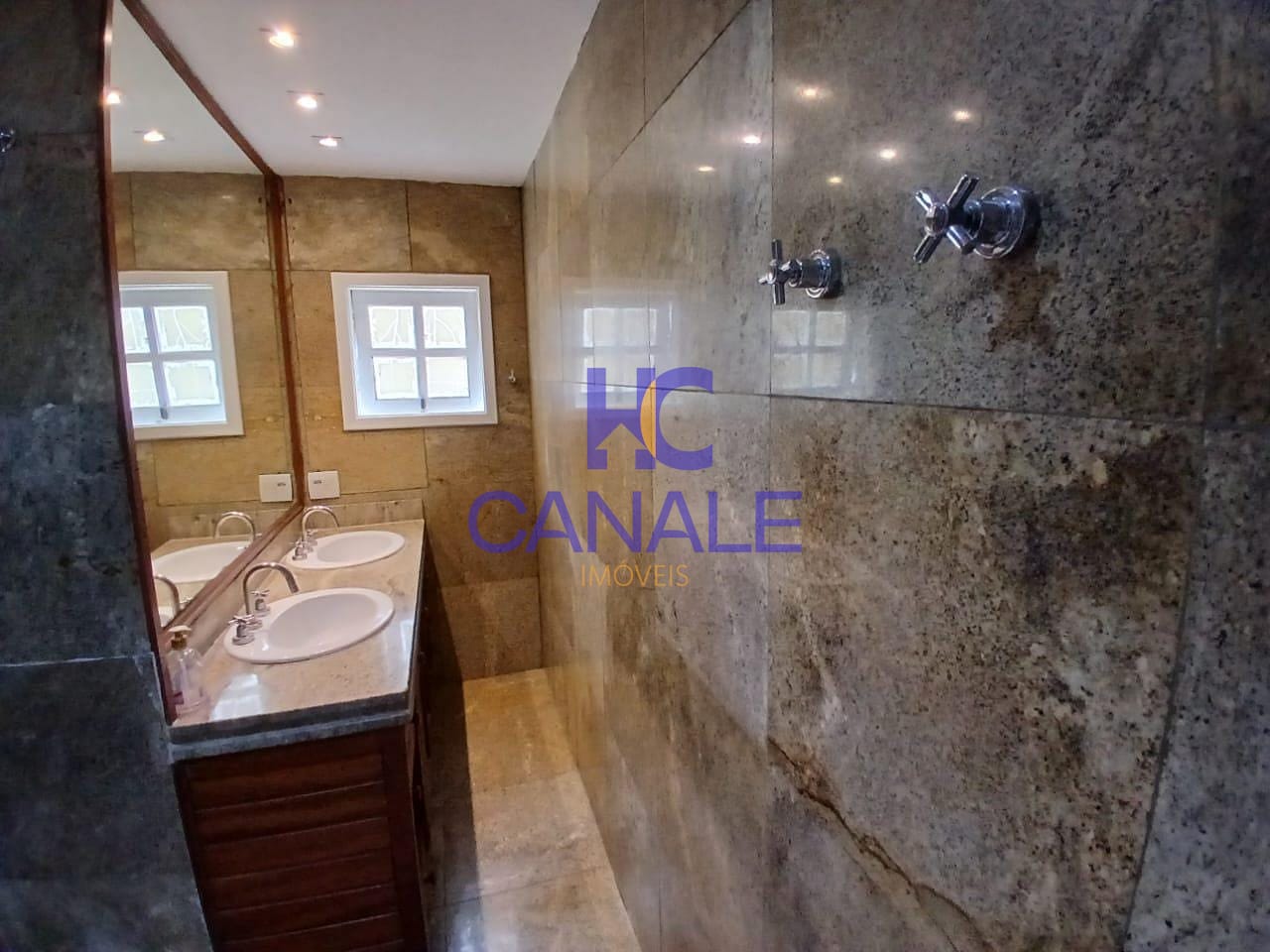 Casa, 4 quartos, 320 m² - Foto 35