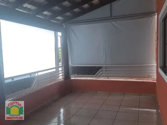 Casa com 380m² 5 quartos e 3 banheiros, para alugar, no bairro Vila Jaiara em Anápolis