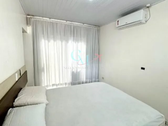 Casa com 240m² 3 quartos e 3 banheiros, à venda, no bairro Leandro  em Xanxerê