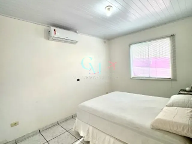 Casa com 240m² 3 quartos e 3 banheiros, à venda, no bairro Leandro  em Xanxerê