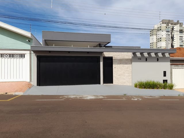 Casa com 198m² 3 quartos e 3 banheiros, à venda, no bairro São José em Franca