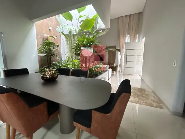 Casa 3 quartos e 2 banheiros, à venda, no bairro Jardim Quinta das Flores em Pirassununga