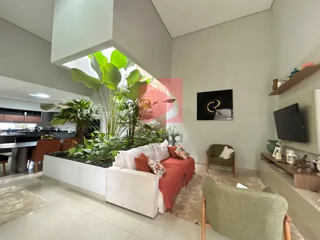 Casa 3 quartos e 2 banheiros, à venda, no bairro Jardim Quinta das Flores em Pirassununga