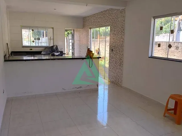 Casa com 1272m² 3 quartos e 2 banheiros, à venda, no bairro Francos em Águas de Lindóia