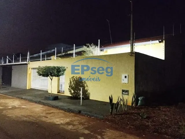 Casa com 260m² 3 quartos e 2 banheiros, à venda, no bairro Residencial Tucanos em Ibiporã