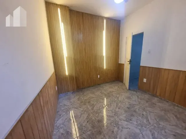Casa com 60m² 1 quarto e 1 banheiro, para alugar, no bairro Maria da Luz em Nova Iguaçu