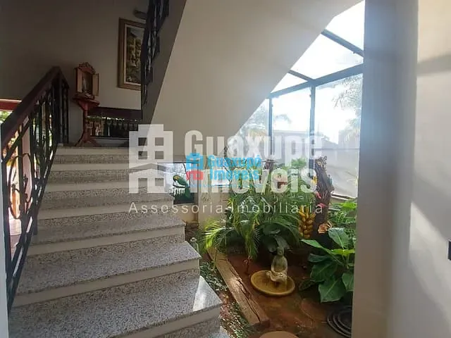 Casa com 510m² 3 quartos e 3 banheiros, à venda, no bairro Residencial Alto da Colina em Guaxupé