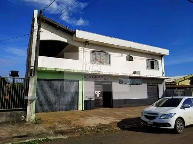 Casa com 450m², à venda, no bairro Vila Oliveira em Rolândia