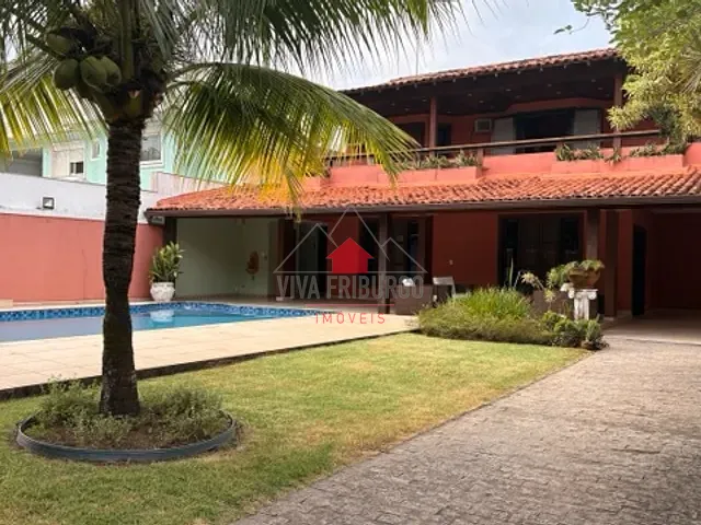 Casa 4 quartos e 5 banheiros, para alugar, no bairro Barra da Tijuca em Rio de Janeiro