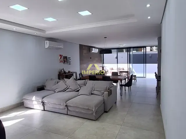 Casa com 309m² 3 quartos e 4 banheiros, à venda, no bairro Residencial Central Parque em Salto