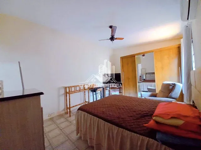 Casa com 180m² 3 quartos e 2 banheiros, à venda, no bairro Núcleo Habitacional Norino Bertolini em Pederneiras