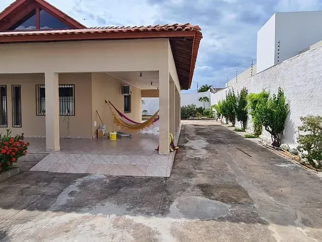 Casa 3 quartos e 1 banheiro, à venda ou para alugar, no bairro Amaury Alves de Menezes em Paulo Afonso