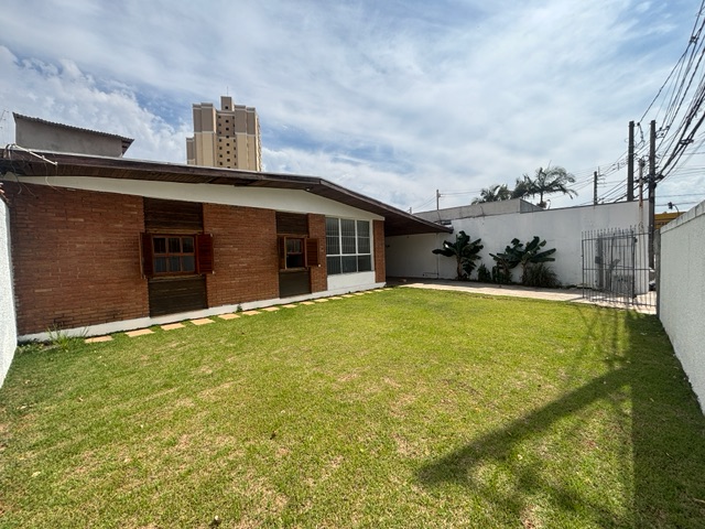 Casa 4 quartos e 2 banheiros, para alugar, no bairro Vila Maria Luiza em Jundiaí