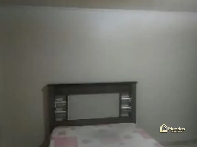 Casa com 65m² 2 quartos e 1 banheiro, à venda, no bairro Sítio Cercado em Curitiba