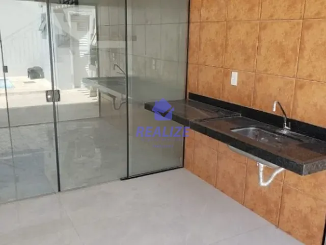 Casa com 250m² 4 quartos e 1 banheiro, à venda, no bairro Jardim Santa Monica em Botucatu