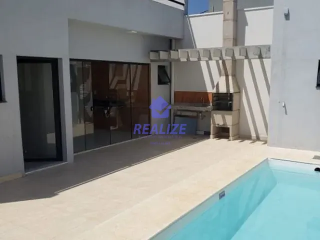 Casa com 250m² 4 quartos e 1 banheiro, à venda, no bairro Jardim Santa Monica em Botucatu