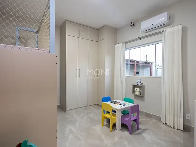 Casa 4 quartos e 5 banheiros, à venda, no bairro Setor Habitacional Tororó (Jardim Botânico) em Brasília