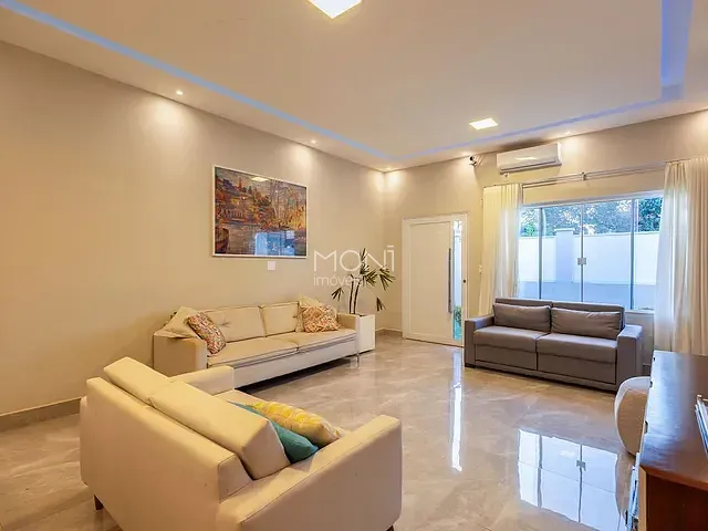 Casa 4 quartos e 5 banheiros, à venda, no bairro Setor Habitacional Tororó (Jardim Botânico) em Brasília