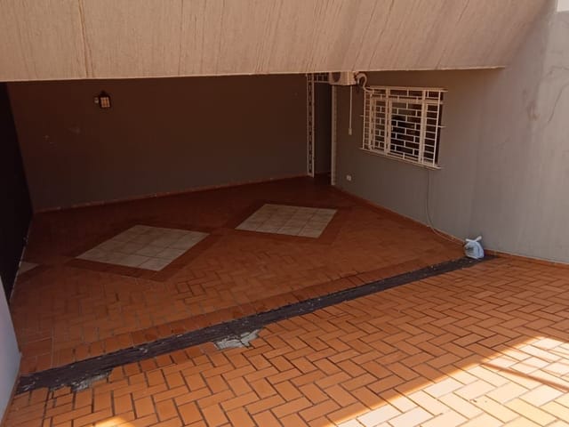 Casa com 583m² 5 quartos e 5 banheiros, à venda, no bairro Jardim Vila Rica em Cambé