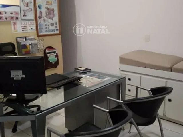 Casa à venda, no bairro Lago Parque em Londrina