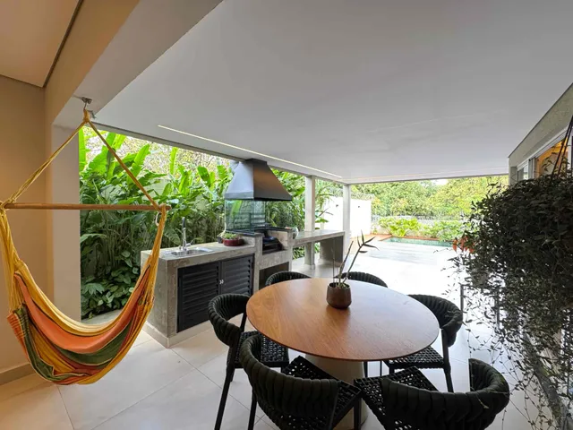 Casa com 420m² 3 quartos e 3 banheiros, à venda, no bairro Jardim Itatiaia 2 em Londrina