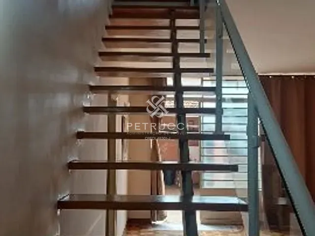 Casa 4 quartos e 4 banheiros, para alugar, no bairro Osvaldo Cruz em São Caetano do Sul
