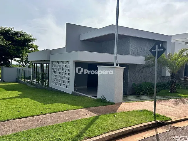 Casa com 360m² 3 quartos e 4 banheiros, à venda, no bairro Condomínio Terras Alpha Anápolis em Anápolis