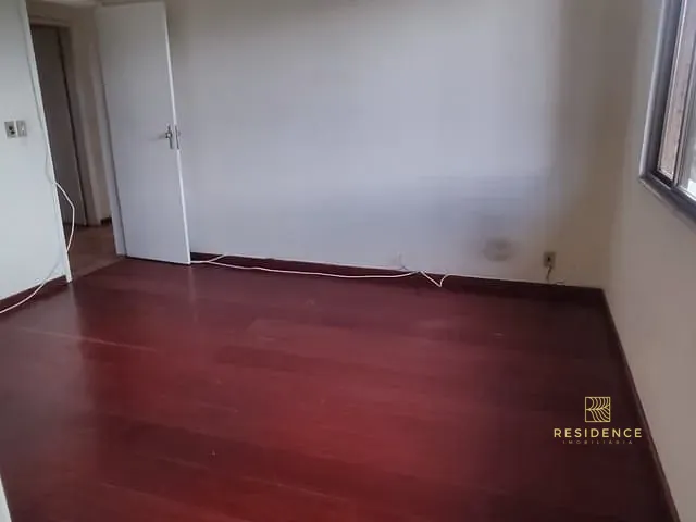 Casa 3 quartos e 3 banheiros, à venda, no bairro Aero Clube em Volta Redonda