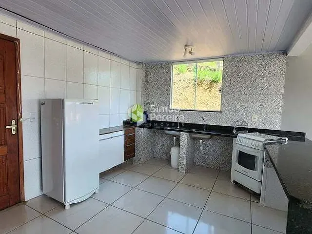 Casa 2 quartos e 4 banheiros, à venda, no bairro Balança em Simão Pereira