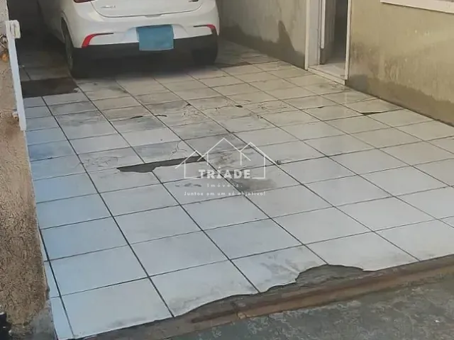 Casa com 90m² 2 quartos e 1 banheiro, à venda, no bairro Costeira em Araucária