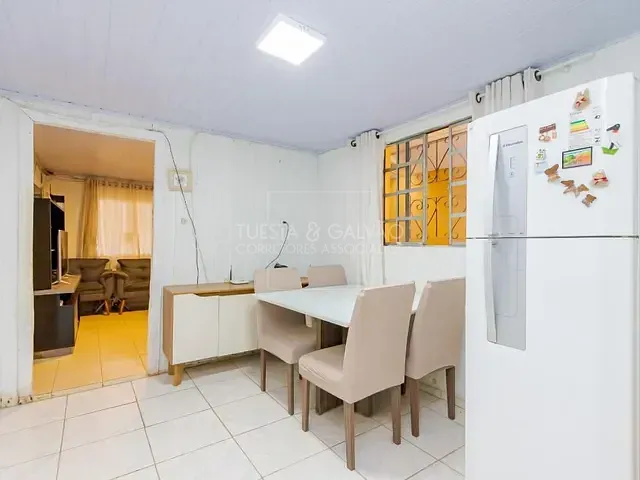 Casa com 70m² 2 quartos e 1 banheiro, à venda, no bairro Sítio Cercado em Curitiba