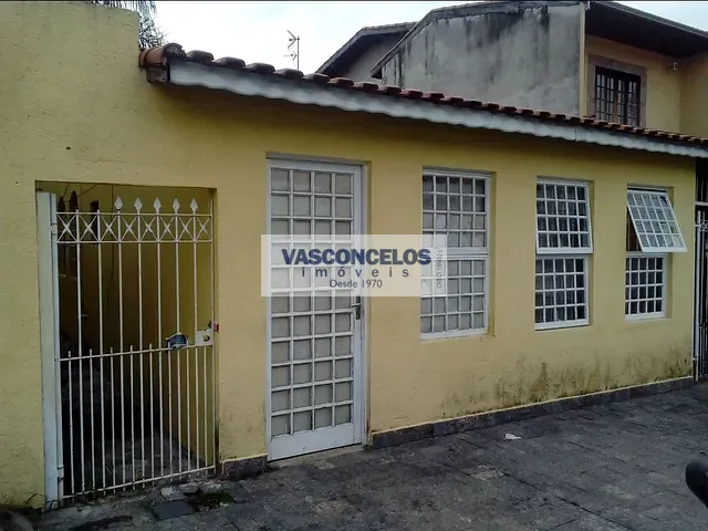 Casa com 250m² 3 quartos e 1 banheiro, à venda, no bairro Jardim das Indústrias em São José dos Campos