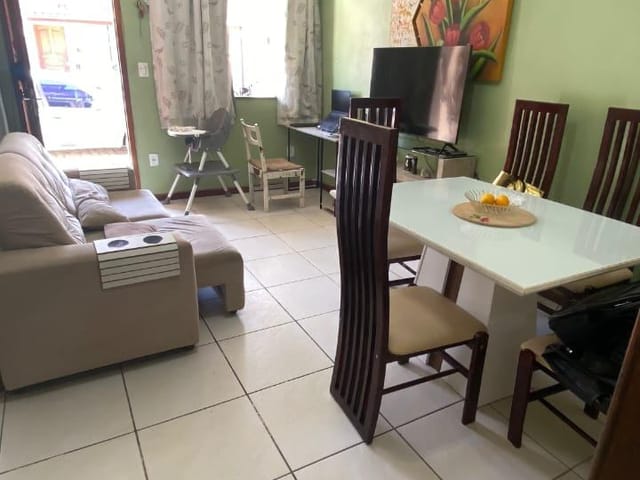 Casa 2 quartos e 2 banheiros, à venda, no bairro Chácara Mariléa em Rio das Ostras