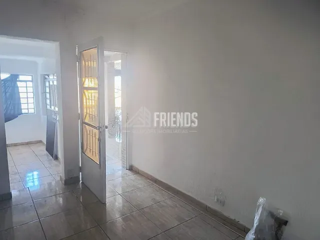 Casa 1 quarto e 1 banheiro, para alugar, no bairro Jardim Piratininga em São Paulo
