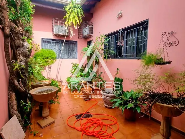 Casa 5 quartos e 5 banheiros, à venda ou para alugar, no bairro Centro em Barretos