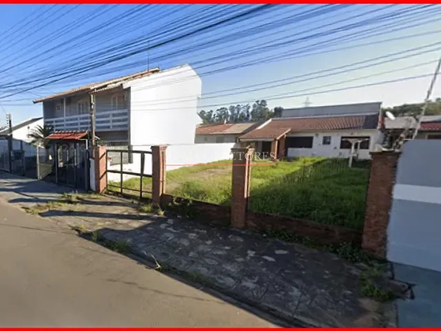 Casa com 300m² 1 quarto e 1 banheiro, à venda, no bairro Jardim do Bosque em Cachoeirinha