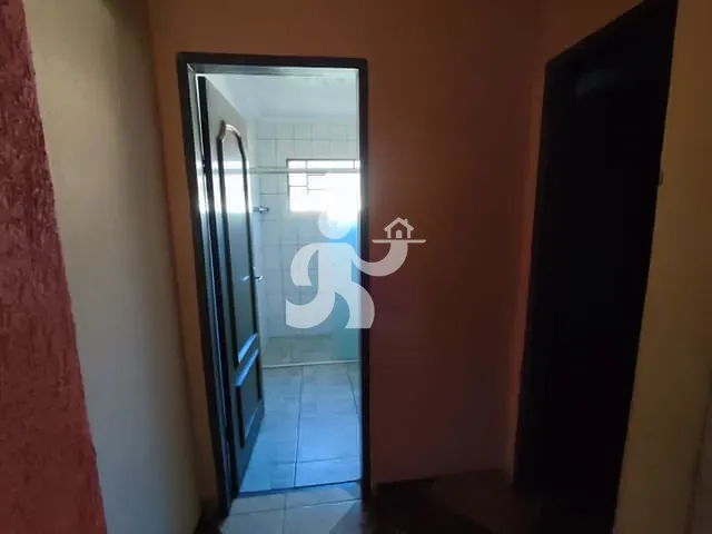 Casa com 250m² 4 quartos e 3 banheiros, à venda, no bairro Garças em Piracicaba