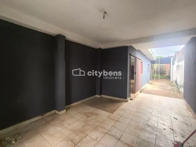Casa com 250m², à venda, no bairro Jussara em Araçatuba