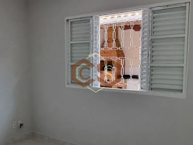 Casa com 250m² 3 quartos e 2 banheiros, à venda, no bairro Jardim Morada do Sol em Indaiatuba