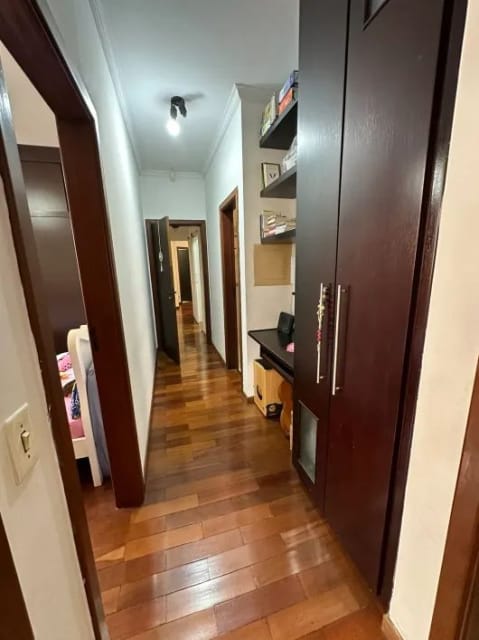 Casa à venda com 3 quartos, 168m² - Foto 14