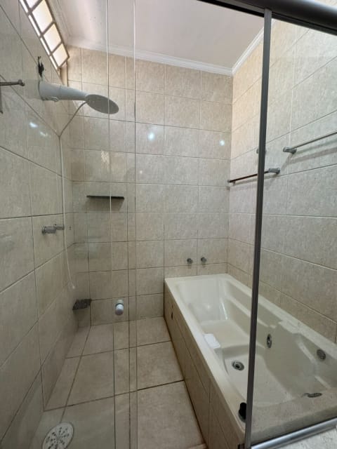 Casa à venda com 3 quartos, 168m² - Foto 9