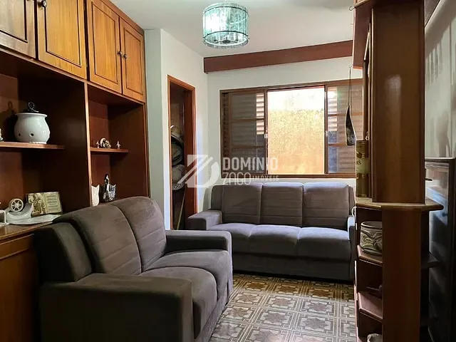 Casa com 475m² 6 quartos e 4 banheiros, à venda, no bairro Jardim Induberaba em Uberaba