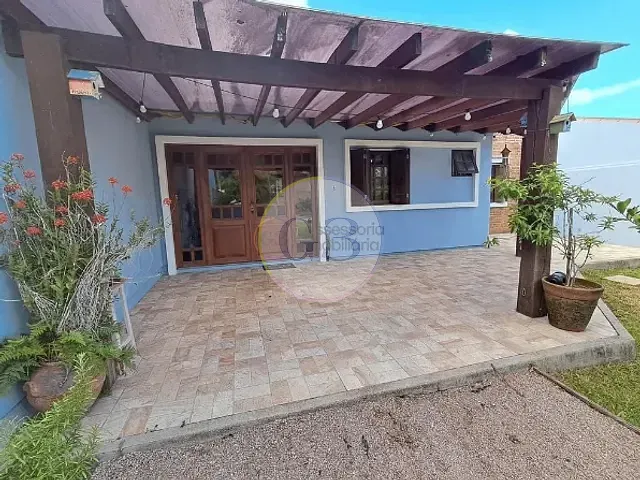 Casa 1 quarto e 1 banheiro, à venda, no bairro Laranjal em Pelotas