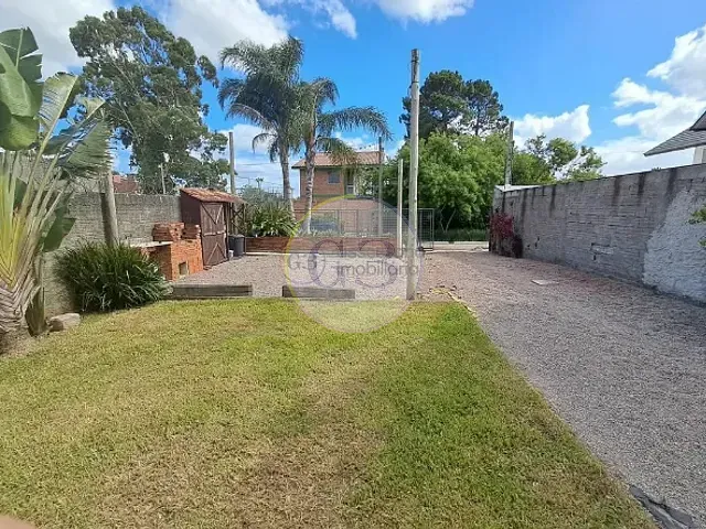 Casa 1 quarto e 1 banheiro, à venda, no bairro Laranjal em Pelotas