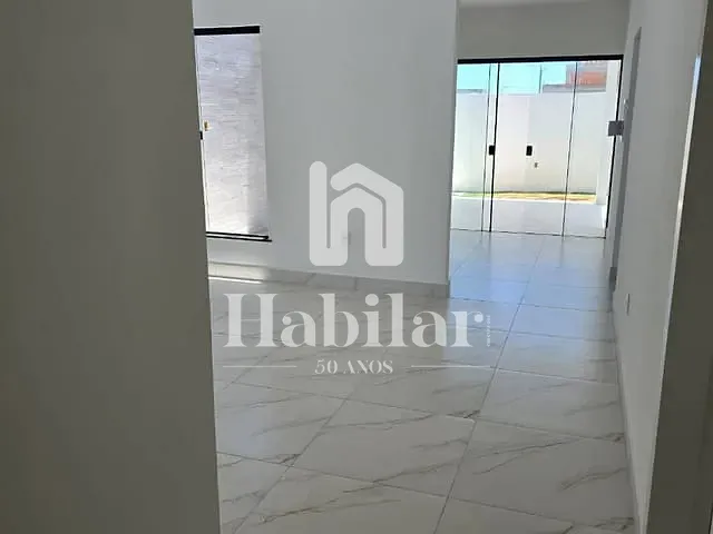 Casa 3 quartos e 2 banheiros, à venda, no bairro Olhos D'Água em Barra dos Coqueiros