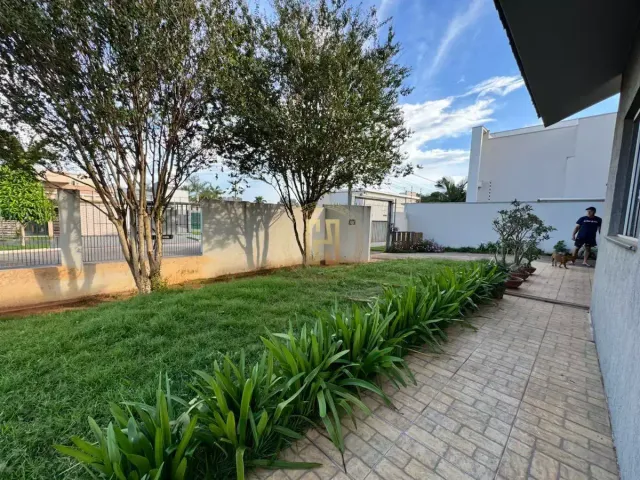 Casa 4 quartos e 3 banheiros, à venda, no bairro Jardim das Orquídeas em Nova Mutum