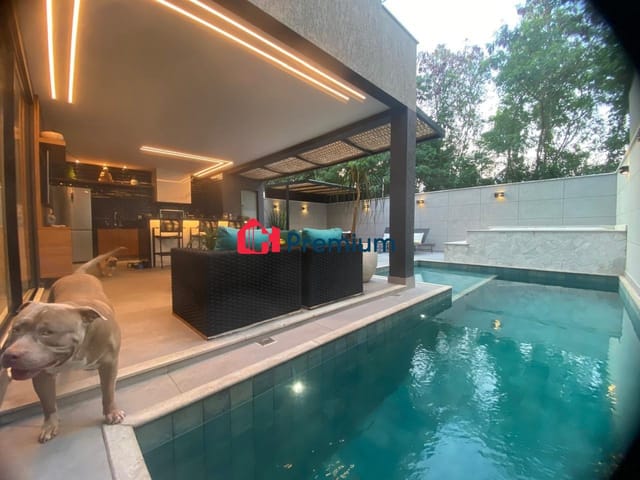 Casa 4 quartos e 7 banheiros, à venda, no bairro Recreio dos Bandeirantes em Rio de Janeiro