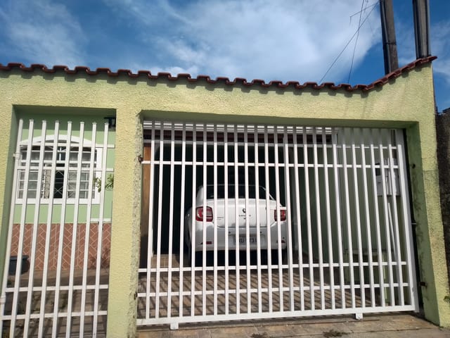 Casa com 250m² 2 quartos e 1 banheiro, à venda, no bairro Jardim Maracanã em Campinas
