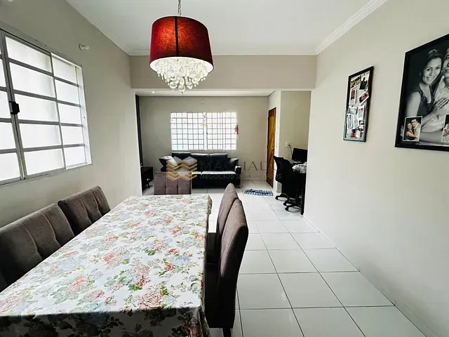 Casa com 175m² 2 quartos e 2 banheiros, à venda, no bairro Jardim Danúbio em Jundiaí
